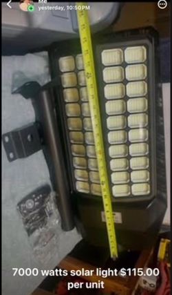 BRAND  NEW  BIG 7000 WATTS  WITH GLASS  LENSE  LED   Solar Street Light Outdoor waterproof for commercial or home