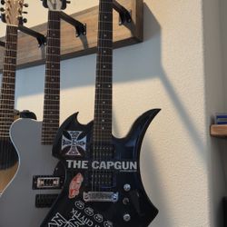 BC Rich Mockingbird 