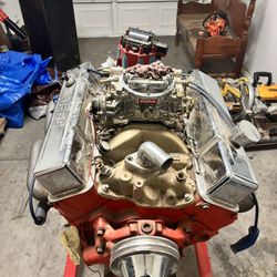 350 Small Block Engine 