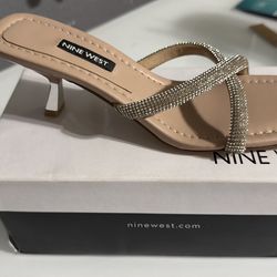 Nine West kitten heel
