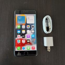 iPhone 8 Plus - UNLOCKED - Like New 