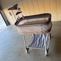 Brand New Bassinet