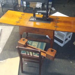 Antique Sewing Machine 
