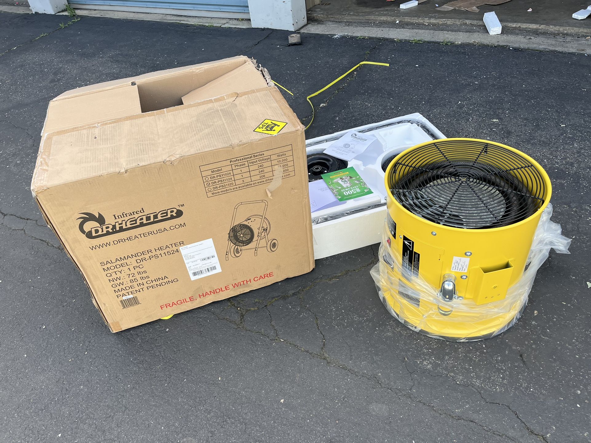 BRAND NEW ELECTRIC HEATER FOR CONSTRUCTION SITES, GARAGES , WORKSHOPS ETC  for Sale in Acampo, CA - OfferUp