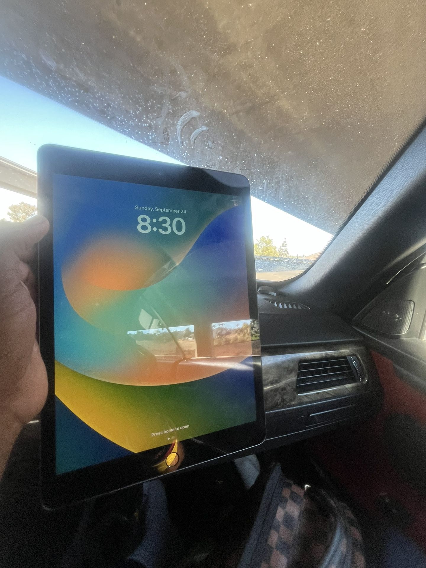 IPAD 8th GEN FOR SELL