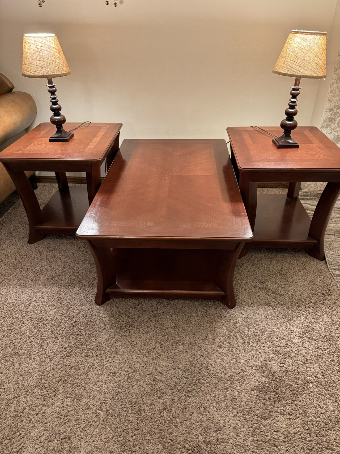 Very Heavy Coffee Table And 2 End Tables Lamps Come With Free With The Tables
