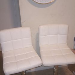 Beautiful White Leather bar Stools