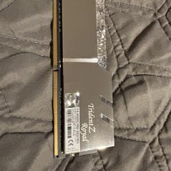 DDR4 Ram G Skill Trident Z Royal 4000mhz 16GBx4