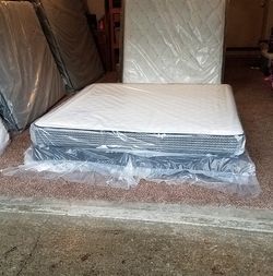 New queen size mattress set