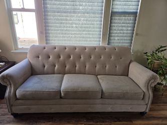 Free couch -needs to be picked up