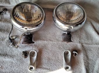 1950s Guide Foglights