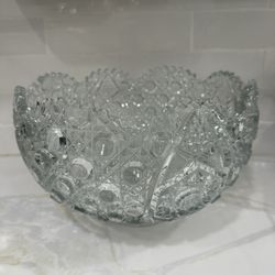 Beautiful Vintage LE Smith Punch Bowl