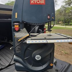 RYOBI Band Saw Model BslS1001Sv