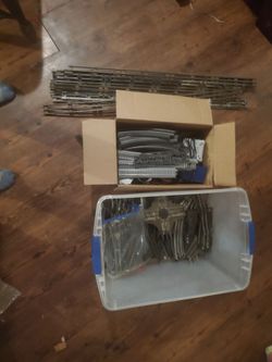 Ho Train +o scale