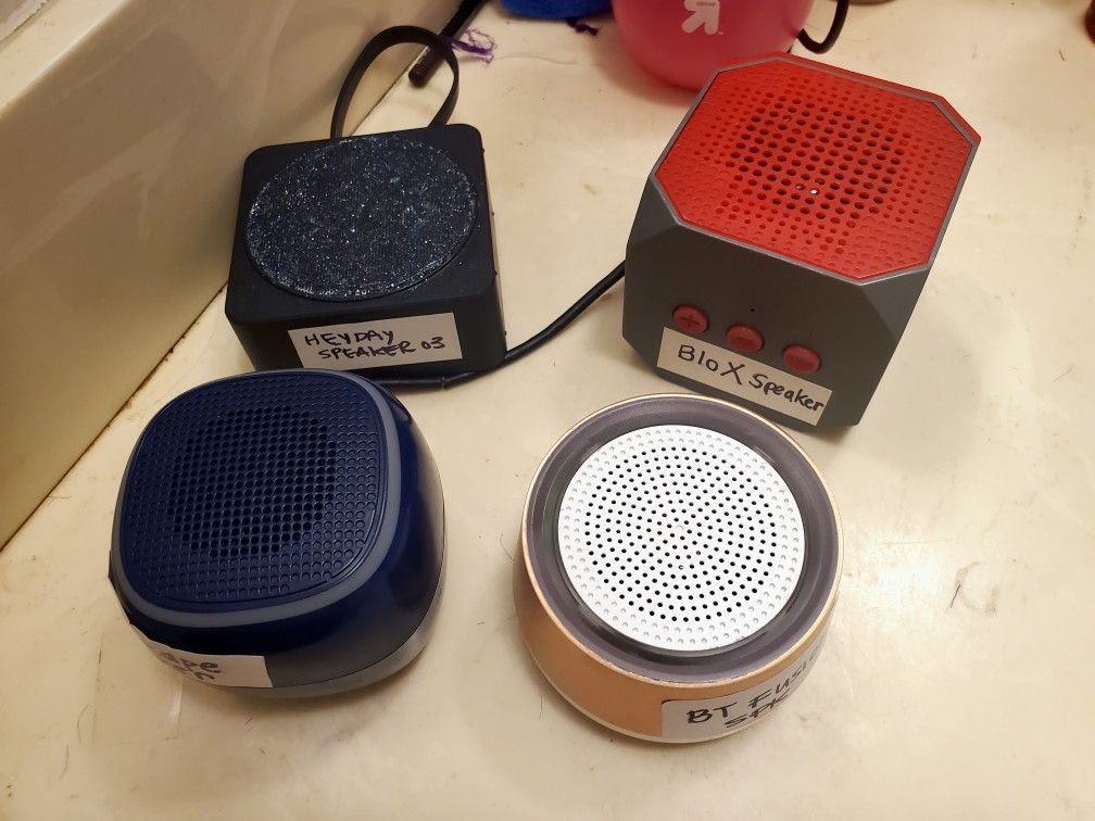 Wireless Bluetooth Speaker 🔊  Compact Speakers $25 Each