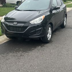 2012 Hyundai Tucson AWD
