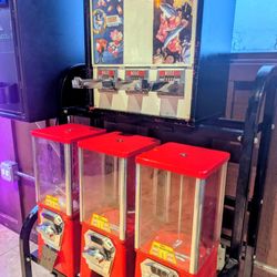 Vending Rack Tattoos and Capsules 