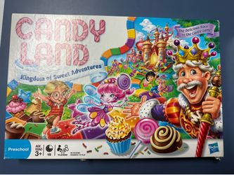 CLASSIC BEGINNER GAME: Do you remember playing Candy Land when you were a kid. Introduce new generations to this sweet kids' board game RACE TO THE CA