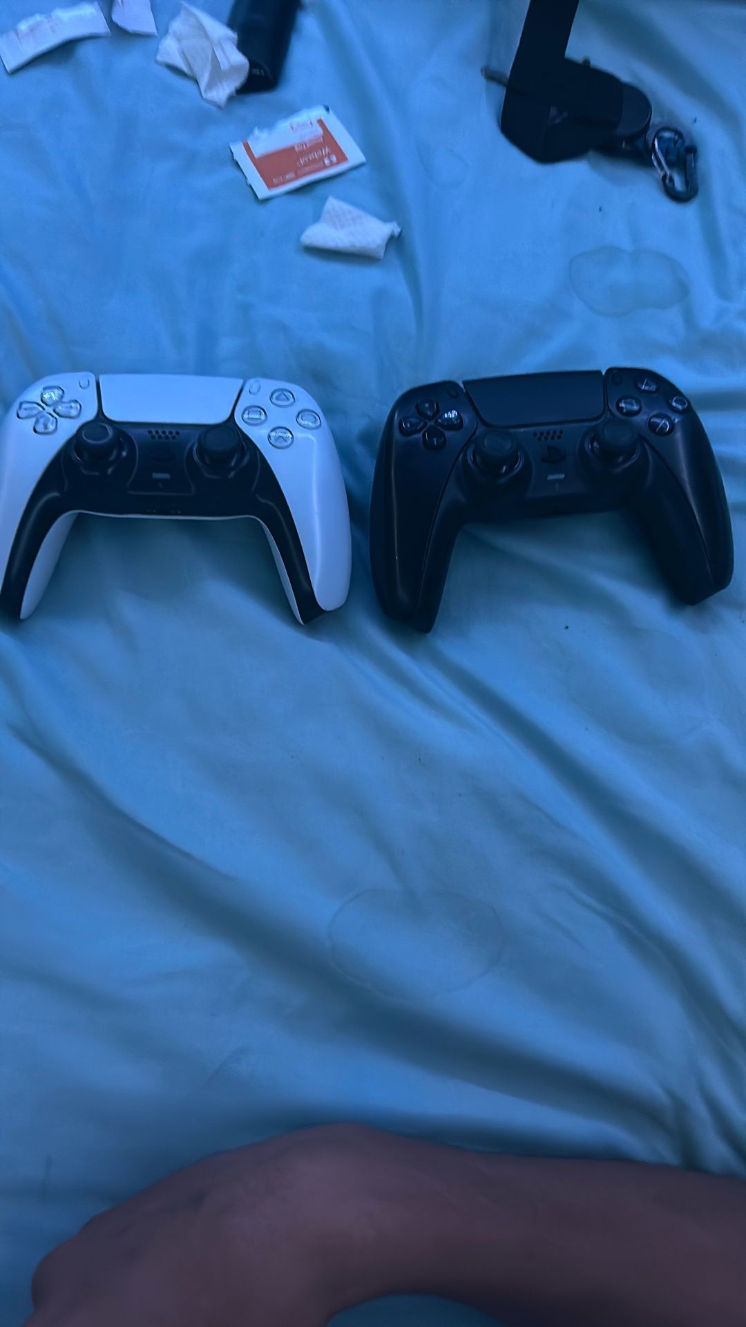 Broken Ps5 controller for parts