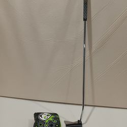 Scotty Cameron Phantom X 12 Putter.