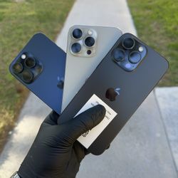 iPhone 15 Pro Max Factory Unlocked / International / Mexico