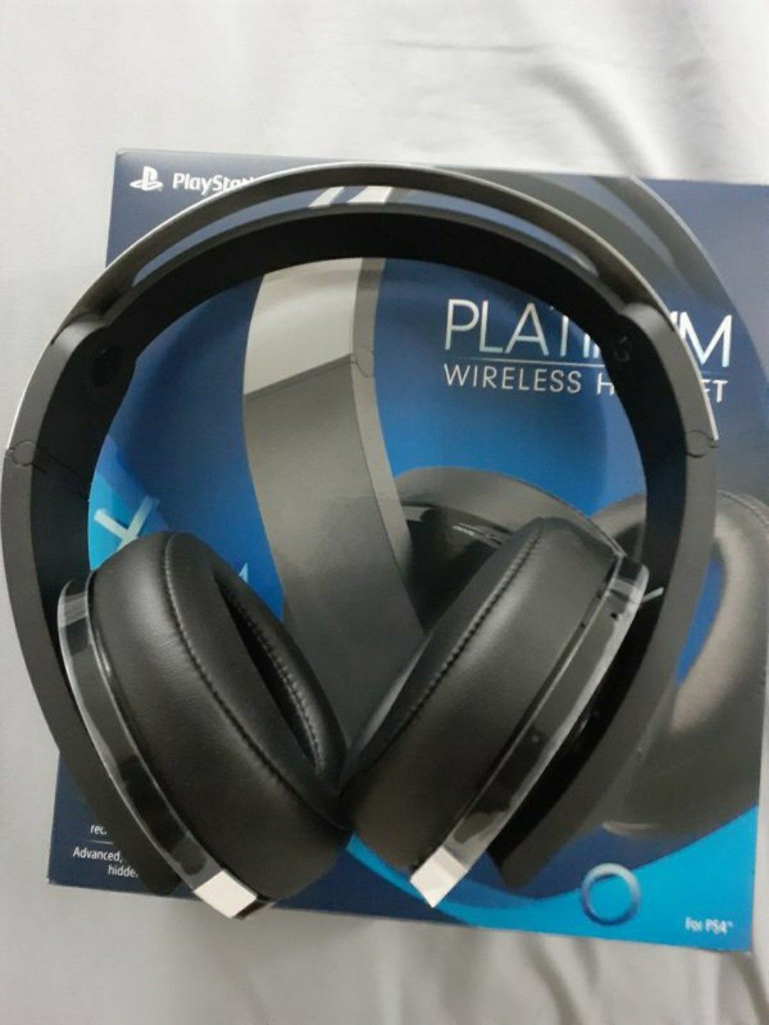 Ps4 Pro Platinum Wireless BT headset