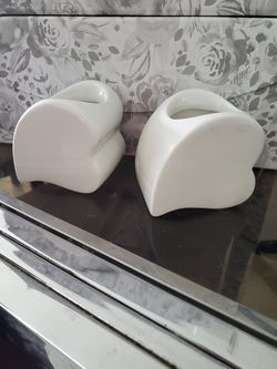 White Ceramic Heart Shaped planters vases$5 each