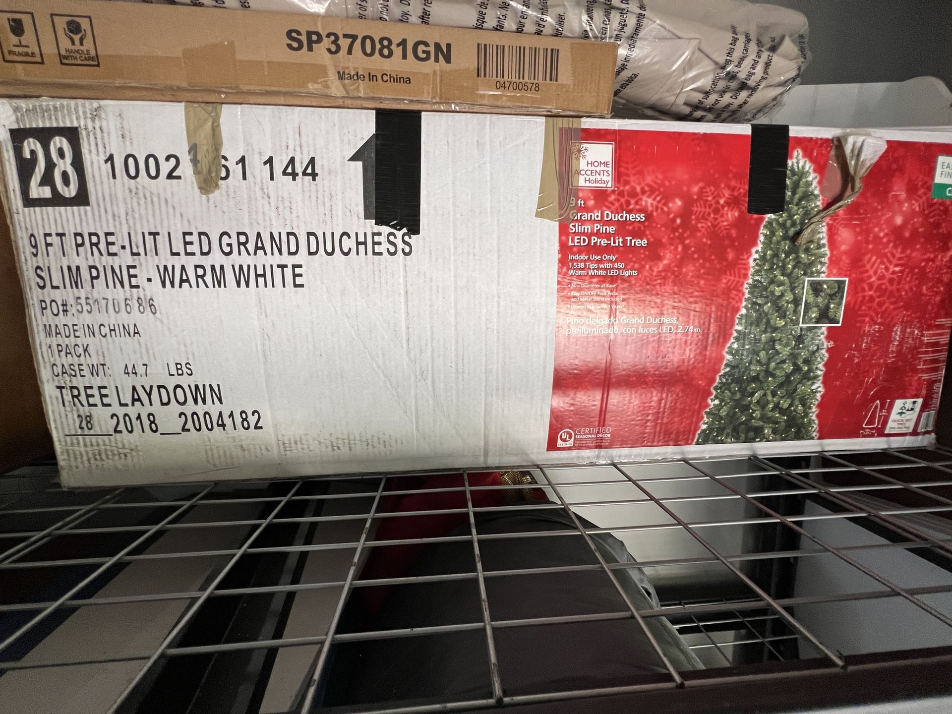 9ft Lit Artificial Christmas Tree