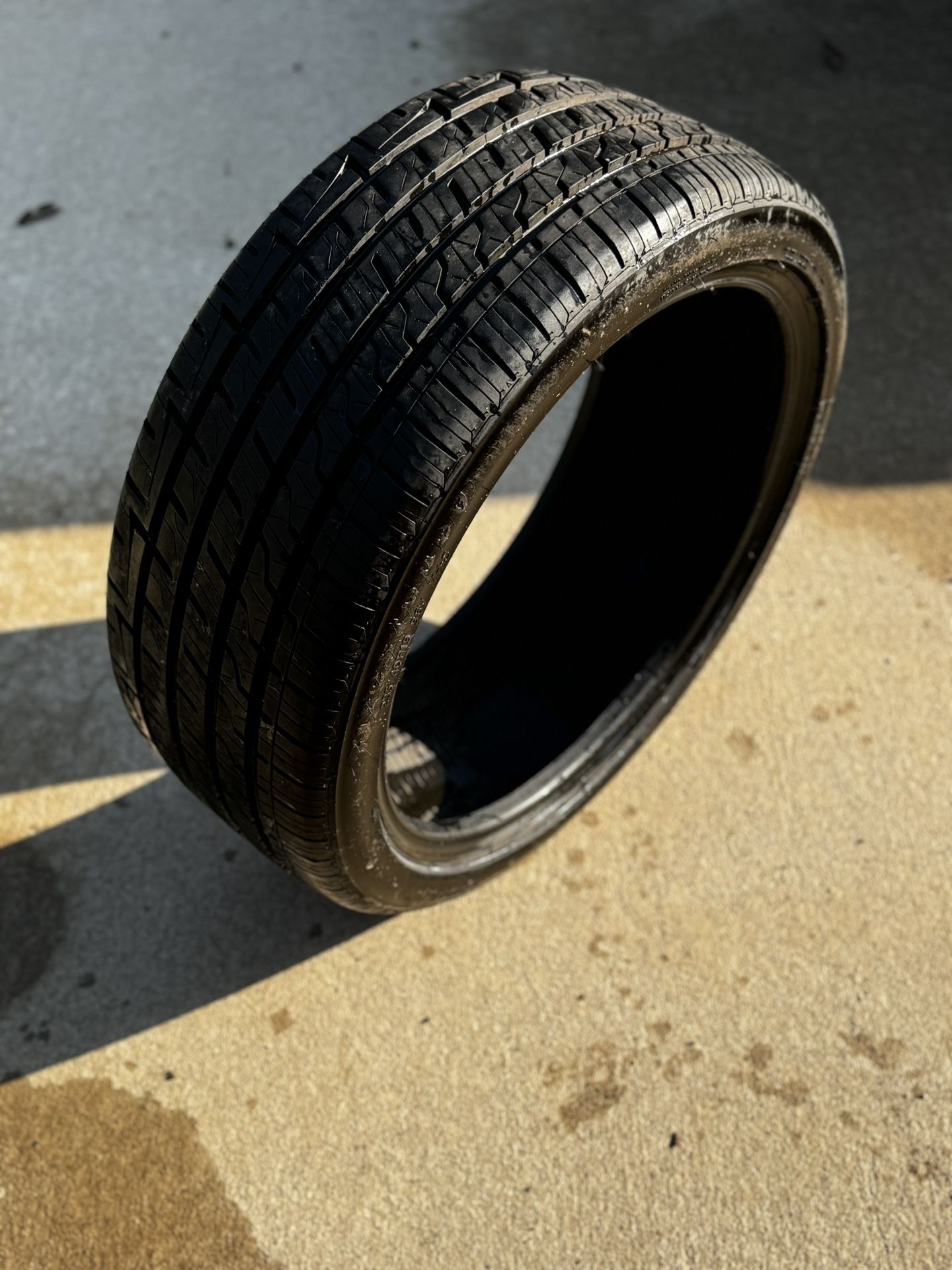 Firestone 235/40r19 96v Used Tire