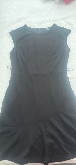 City Chic Black Sleeveless Ruffle Hem Dress