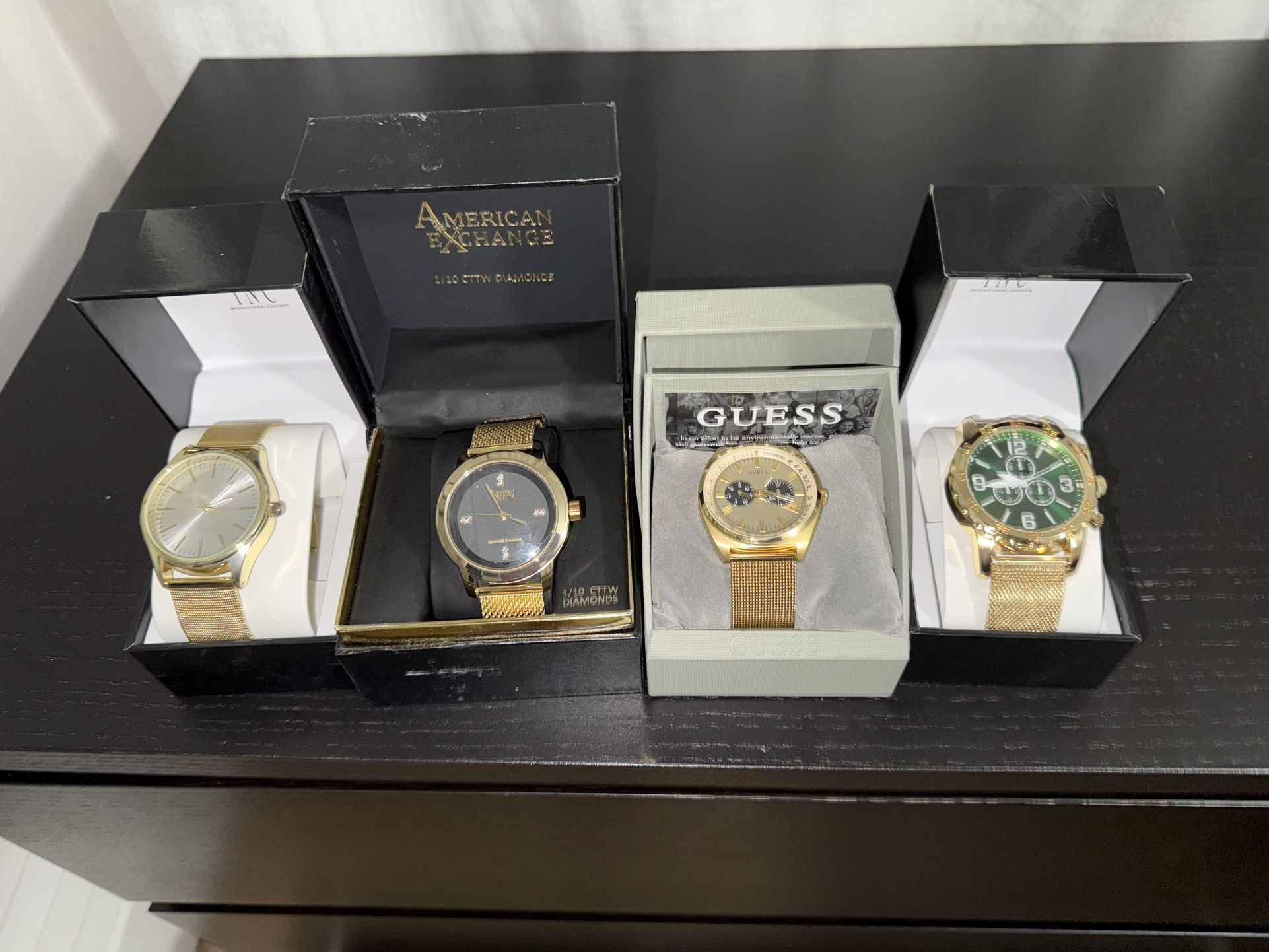 reloj en cajas nuevos ORIGINAL