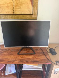 Sceptre Computer Monitor with Stand