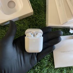 AirPod Gen 2