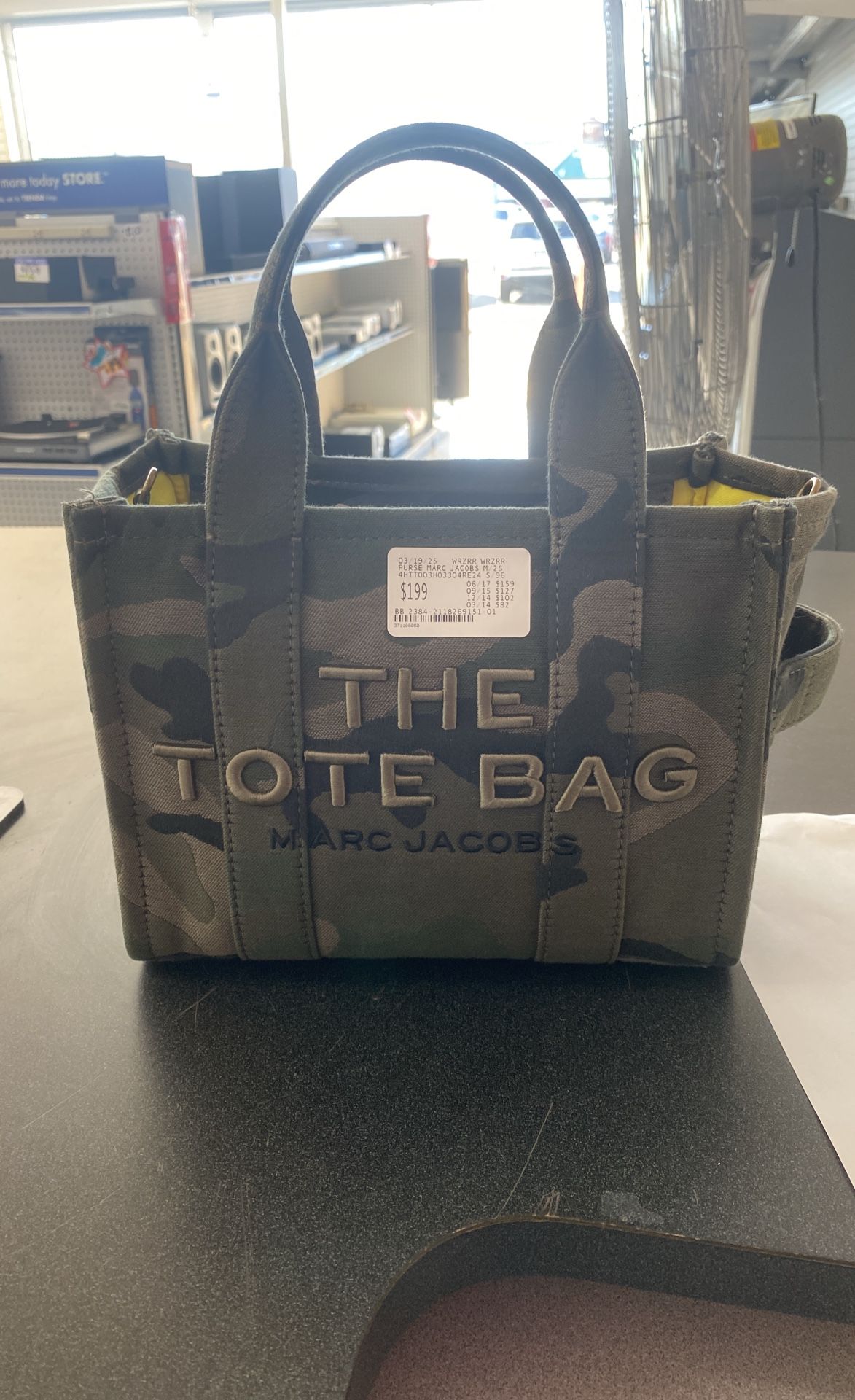 Marc Jacobs The Tote Bag