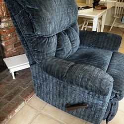 Oversized Recliner