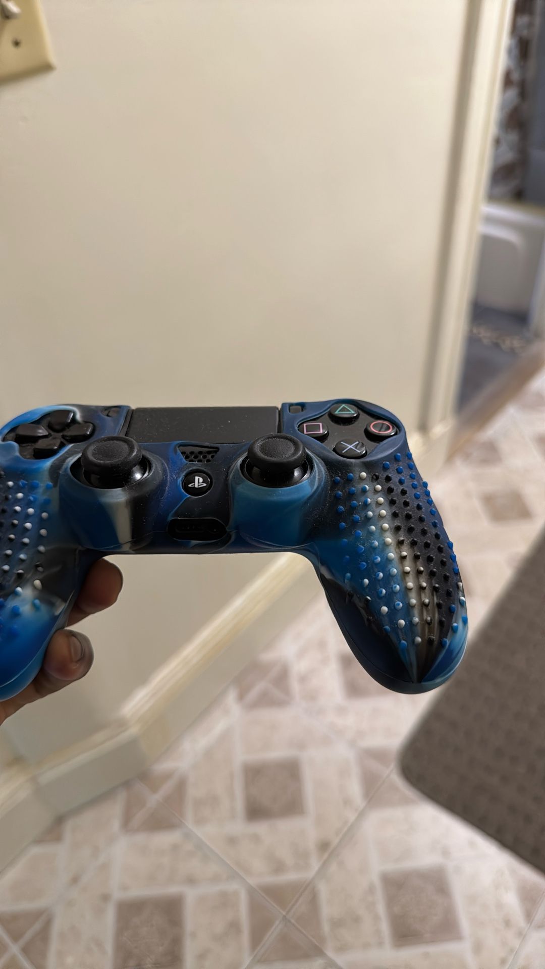 PS4
