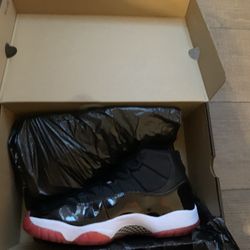 JORDAN 11 BRED (Dm For More Pic) Sz 11