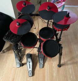 Alesis Nitro Electronic Drum Kit