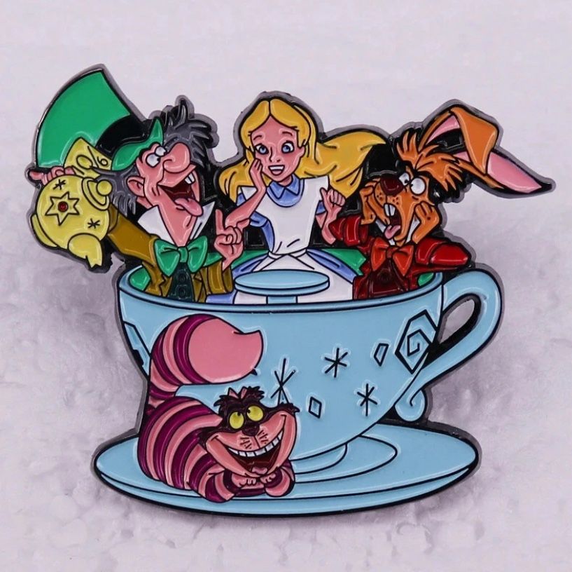 Disney’s inspired Alice in Wonderland, in a Teacup, Mad hatter Cheshire Cat Pin