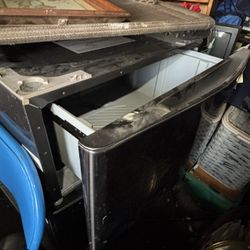 Nice Dryer Pedestals So Separately 125 Each Have Two Available Pick Up Milwaukee Area Or Can Deliver For $25 Fee