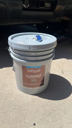Valspar Duramax Exterior Paint + Primer 5 Gallon