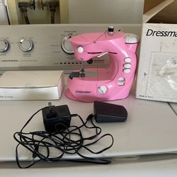 Dressmaker Sewing Machine 