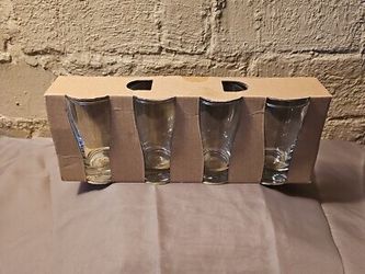 Beer flight glasses