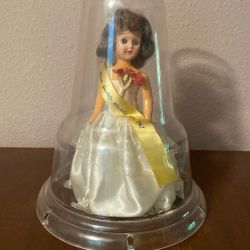 Vintage 1962 Seattle World’s Fair Doll
