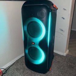 Mega JBL speaker