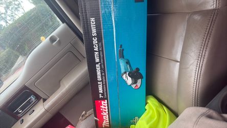 Makita Grinder