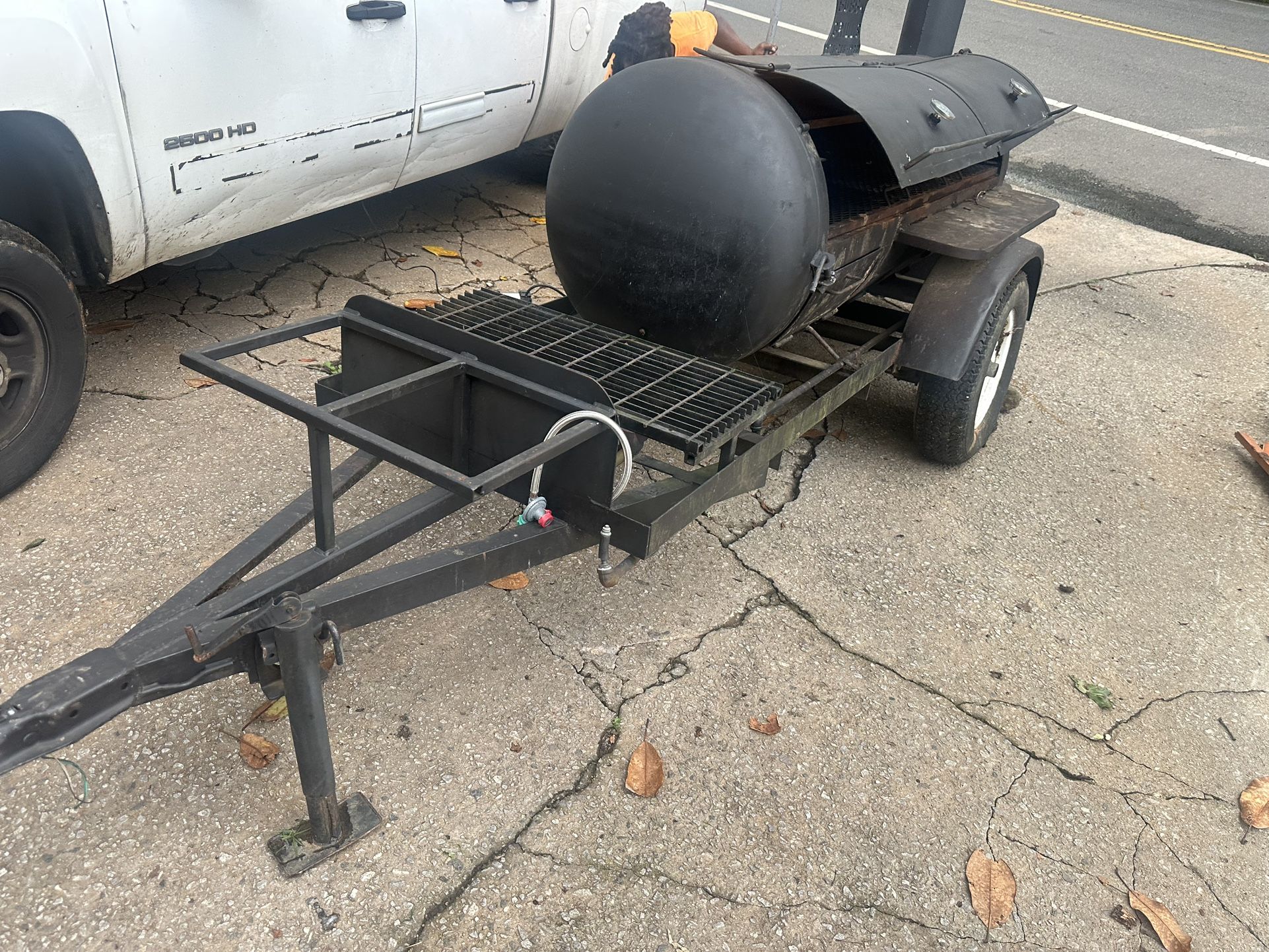 BBQ Smoker With Deep Fry Connection 