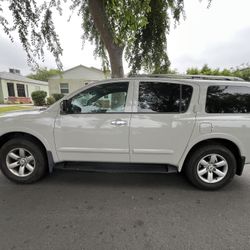 2008 Nissan Armada