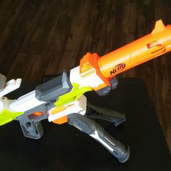 Nerf Modulus IonFire Blaster Gun & Incomplete Long Range Upgrade Kit