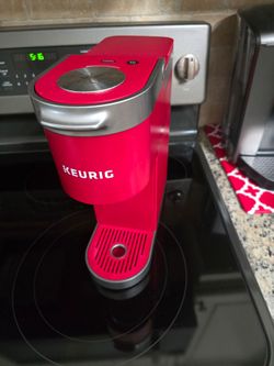 Keurig Single Serve Coffee Maker Red